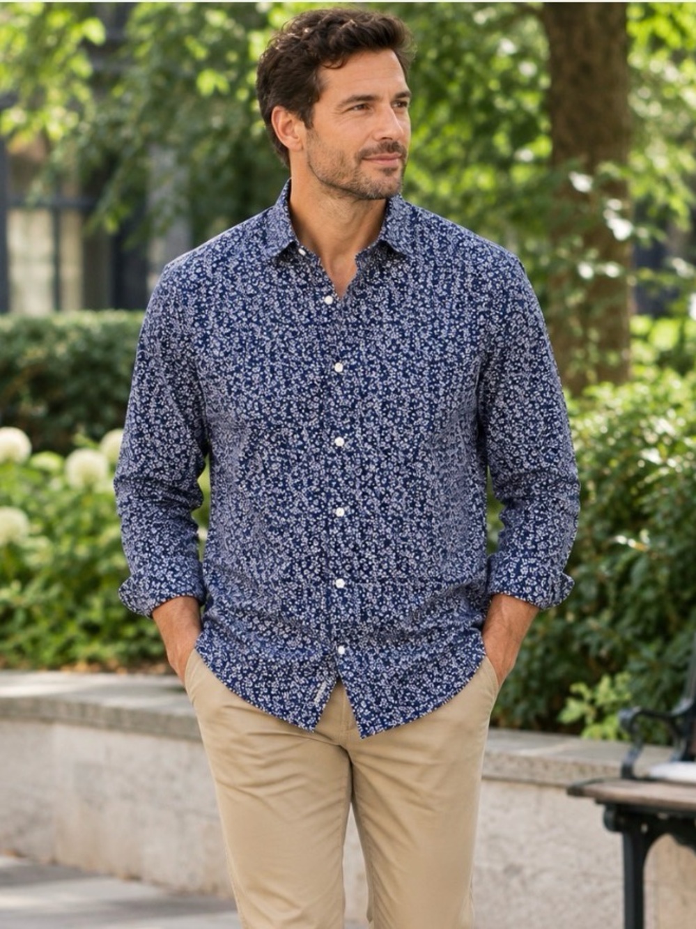 NWT Ben Sherman Navy Floral Button-Down Shirt